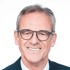 Porträt Peter Schmelzer